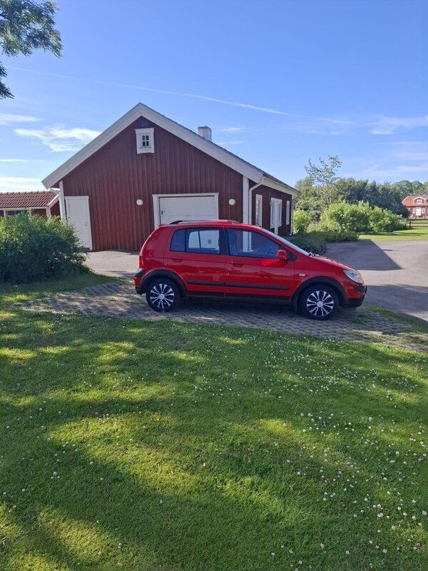 Röd Begagnad 2007 Hyundai Getz Halvkombi | 23 000 kr (Marknadspris) - Bild 1/4