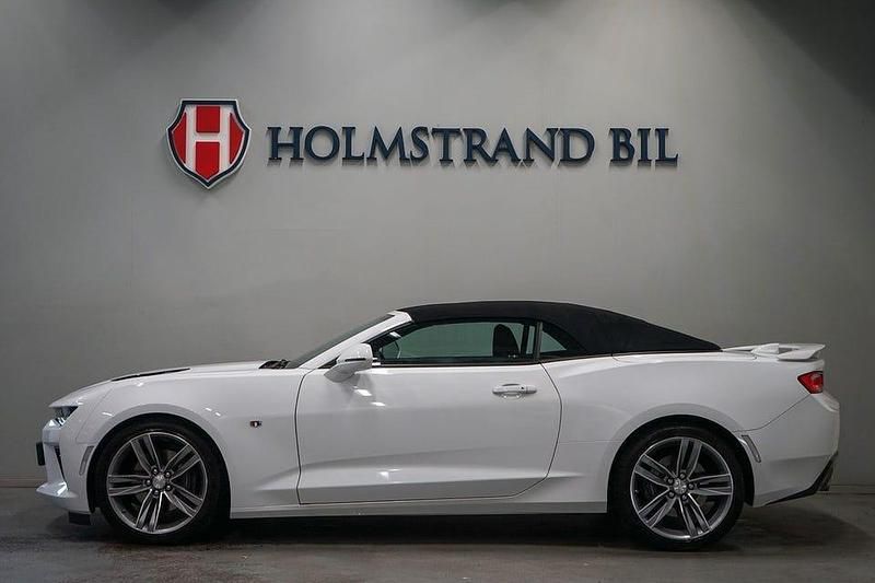 Begagnad Chevrolet Camaro SS 453 HK (333 kW) 2017 Vit Cab