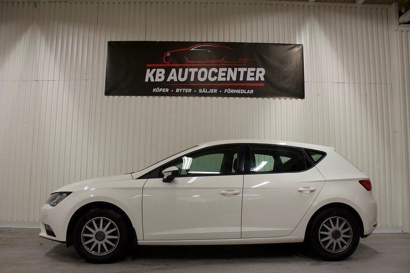 Begagnad Seat Leon 105 HK (77 kW) 2014 Vit Halvkombi