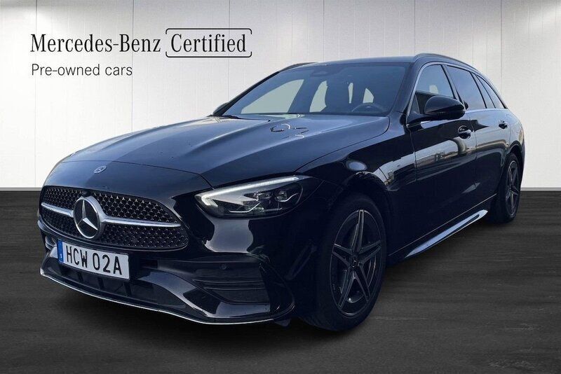 Svart Begagnad 2023 Mercedes C300e AMG line Kombi | 579 900 kr - Bild 1/4