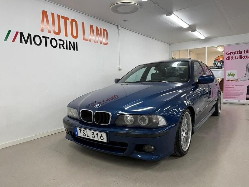 Blå Begagnad 2001 BMW 530 M Sport Sedan | 94 900 kr - Bild 1/4