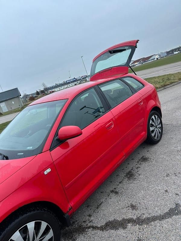 Begagnad Audi A3 116 HK (85 kW) 2005 Halvkombi