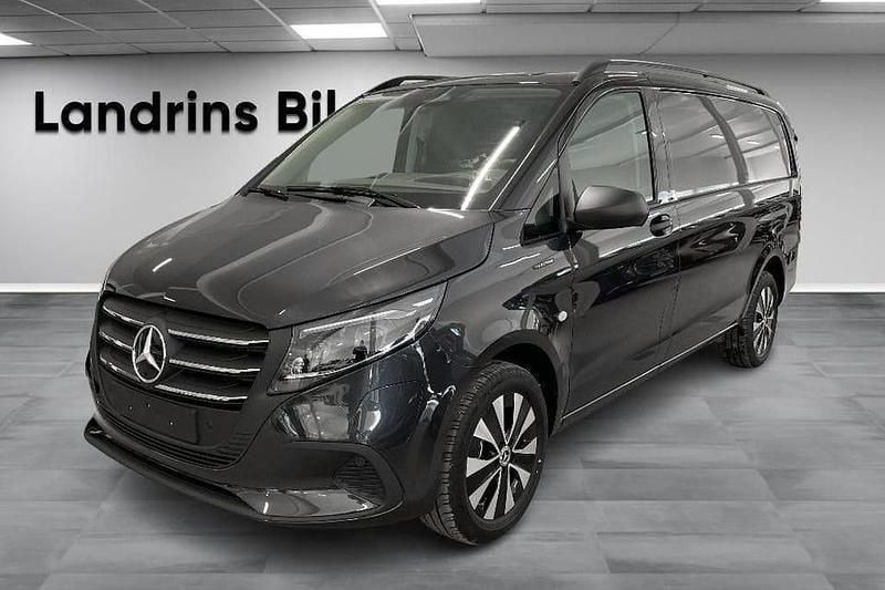 Mörkgrå (grafitgrå metallic) Begagnad 2025 Mercedes e-Vito Minibuss | 649 875 kr (Marknadspris) - Bild 1/4