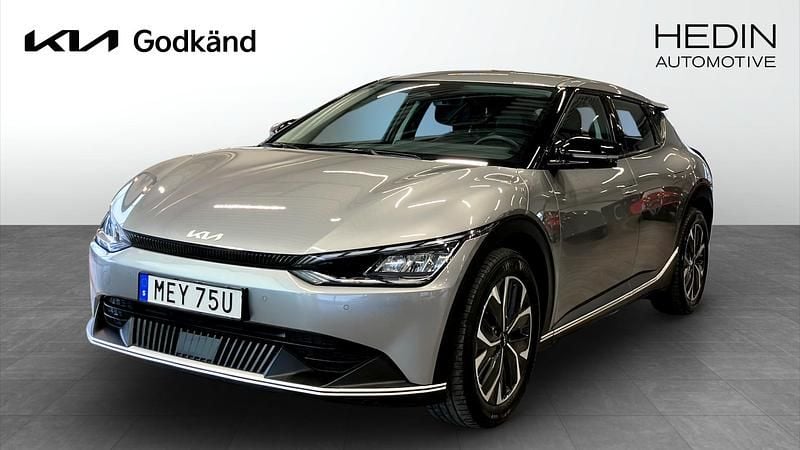 Grå Begagnad 2023 Kia EV6 Base SUV | 389 900 kr (Bra pris) - Bild 1/4
