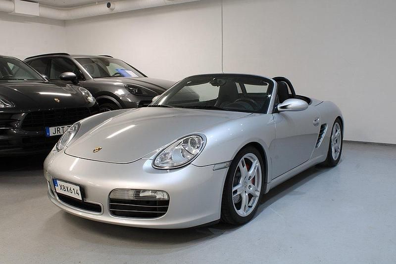 Begagnad Porsche Boxster S 284 HK (208 kW) 2005 Silver Cab