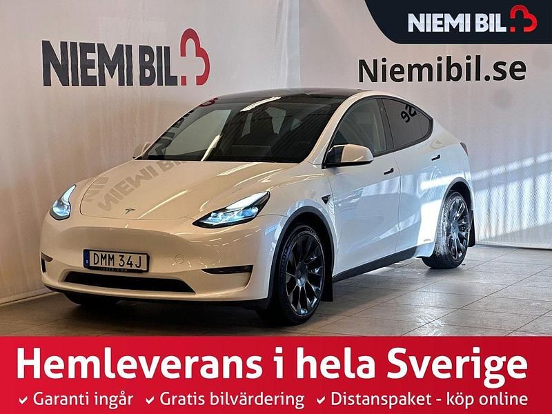 Vit Begagnad 2023 Tesla Model Y Long Range AWD SUV | 439 900 kr (Marknadspris) - Bild 1/3