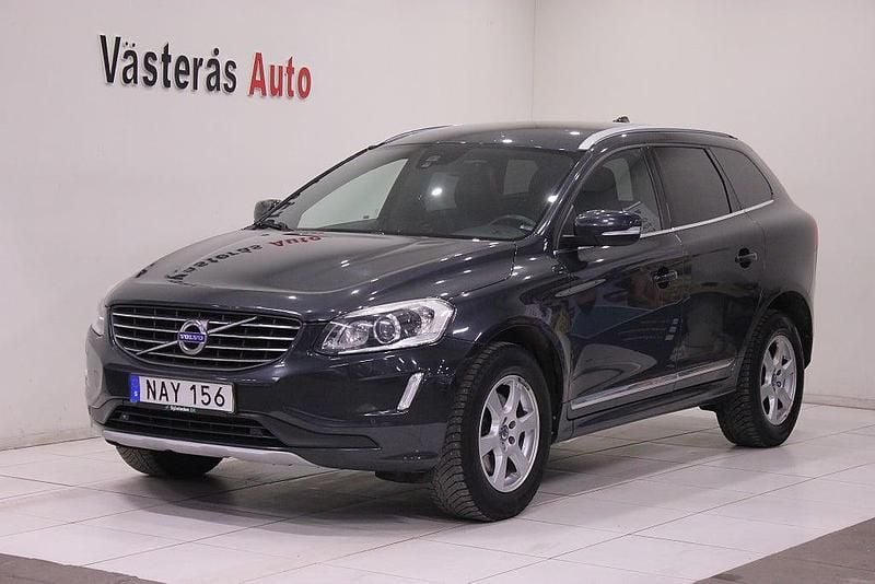 Grå Begagnad 2016 Volvo XC60 Summum SUV | 189 000 kr (Marknadspris) - Bild 1/4