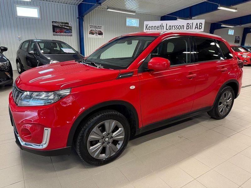 Röd Begagnad 2020 Suzuki Vitara SUV | 199 000 kr (Bra pris) - Bild 1/4