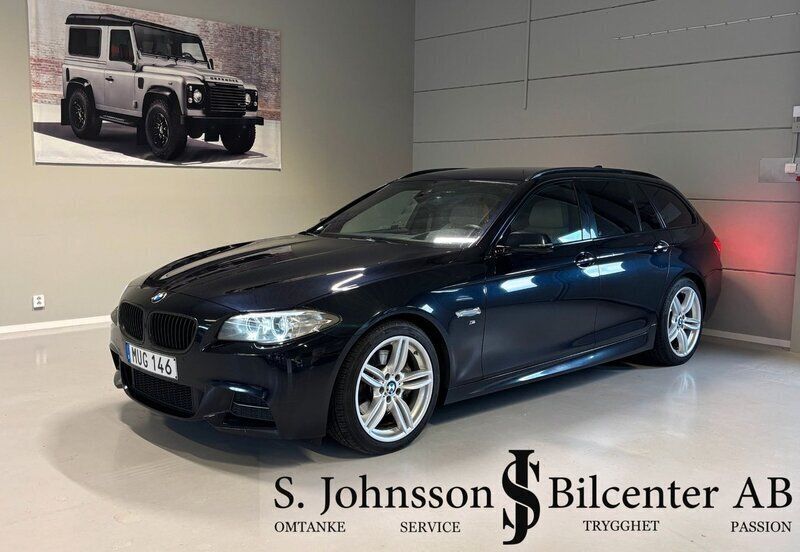 Svart Begagnad 2015 BMW 535 M Sport Kombi | 284 900 kr (Marknadspris) - Bild 1/4