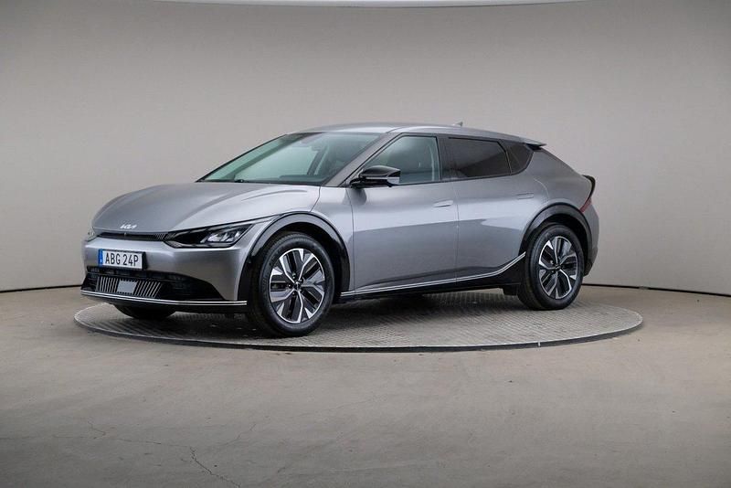 Grå Begagnad 2022 Kia EV6 4 SUV | 349 000 kr - Bild 1/4