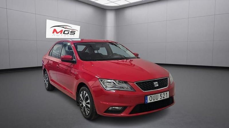 Begagnad Seat Toledo 105 HK (77 kW) 2015 Röd Sedan