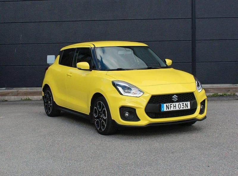 Gul Begagnad 2020 Suzuki Swift Sport Halvkombi | 169 500 kr - Bild 1/4