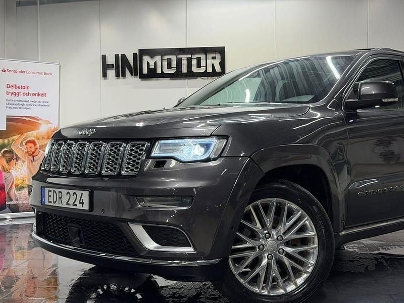 Begagnad Jeep Grand Cherokee 250 HK (183 kW) 2018 Grå SUV