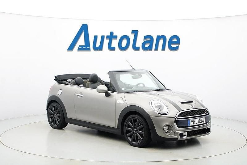 Grå Begagnad 2017 Mini Cooper S Cabriolet Cab | 239 900 kr (Dyr) - Bild 1/3