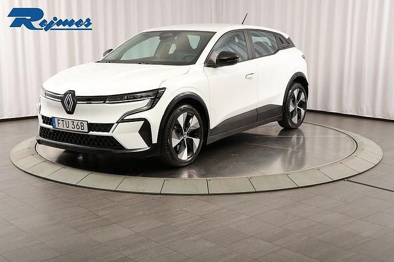 Vit Begagnad 2022 Renault Mégane IV Equilibre Kombi | 249 800 kr (Bra pris) - Bild 1/4