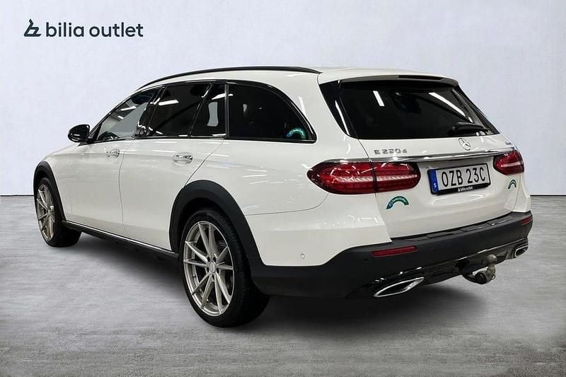 Begagnad Mercedes E220 All-Terrain 200 HK (147 kW) 2022 Vit Kombi