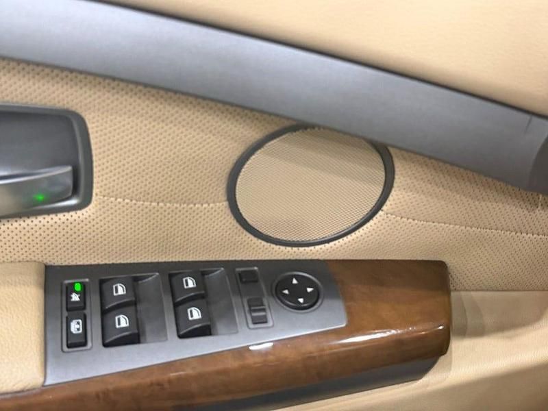 Begagnad BMW 745 333 HK (244 kW) 2003 Mörkblå Sedan