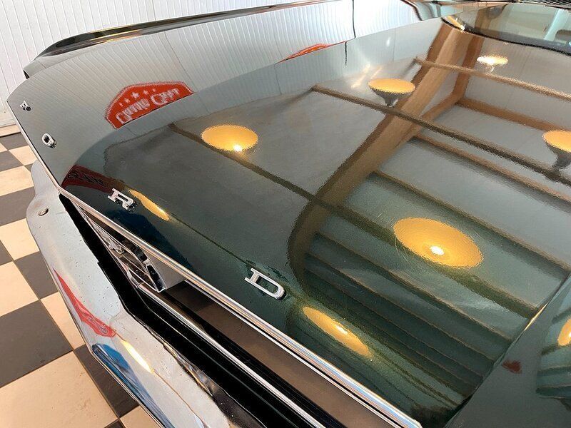 Begagnad Ford Mustang 101 HK (74 kW) 1966 Mörkgrön Cab