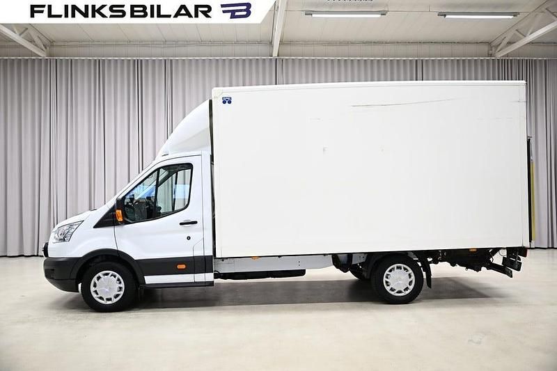 Vit Begagnad 2017 Ford Transit Pickup | 218 750 kr (Lite dyr) - Bild 1/4