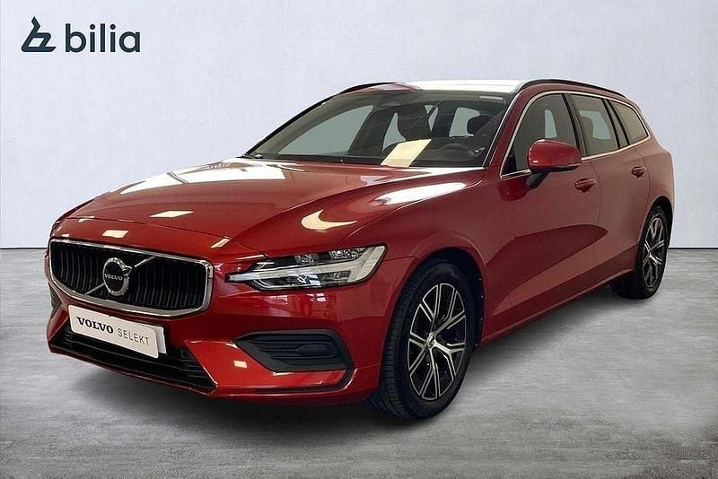 Röd Begagnad 2023 Volvo V60 Core Kombi | 329 900 kr (Superpris) - Bild 1/3