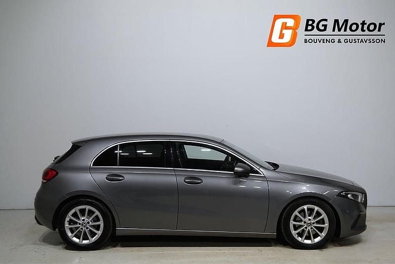 Begagnad Mercedes A200 150 HK (110 kW) 2019 Mörkgrå Halvkombi