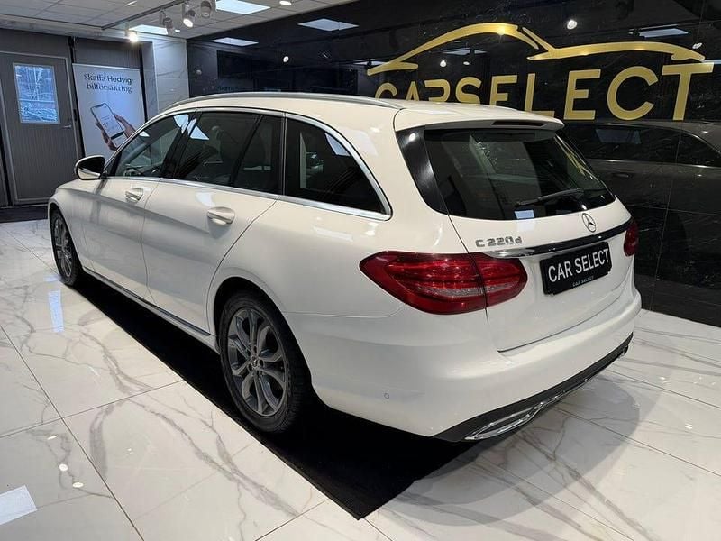 Begagnad Mercedes C220 Avantgarde 173 HK (127 kW) 2018 Vit Kombi