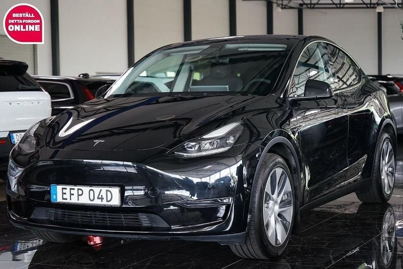 Svart Begagnad 2021 Tesla Model Y Long Range SUV | 299 500 kr (Superpris) - Bild 1/4