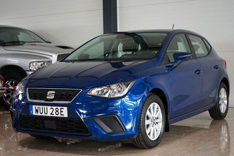 Blå Begagnad 2019 Seat Ibiza Style Halvkombi | 129 500 kr (Marknadspris) - Bild 1/4