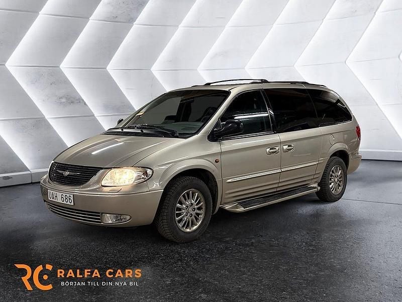 Silver Begagnad 2003 Chrysler Grand Voyager Minibuss | 59 800 kr - Bild 1/3