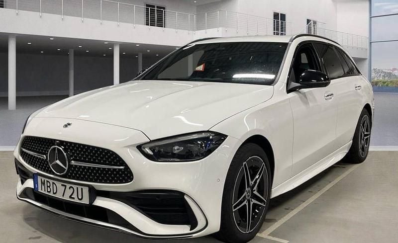 Vit Begagnad 2022 Mercedes C300 Premium Kombi | 409 000 kr - Bild 1/4