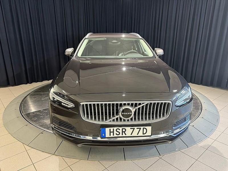 Begagnad Volvo V90 Inscription 340 HK (250 kW) 2021 Grå metallic Kombi