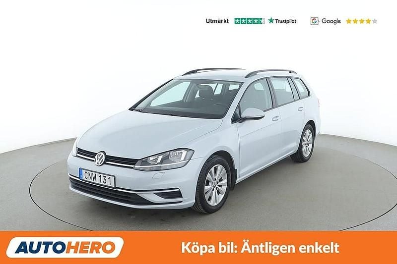 Ljusgrå Begagnad 2018 VW Golf VII Kombi | 119 000 kr (Bra pris) - Bild 1/4