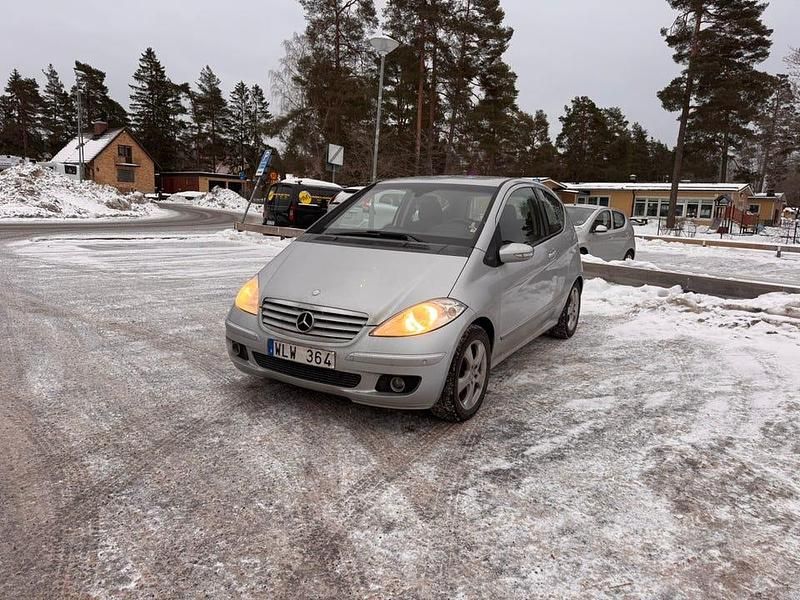 Begagnad Mercedes A150 95 HK (69 kW) 2005 Halvkombi