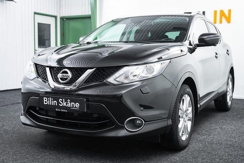 Begagnad Nissan Qashqai 116 HK (85 kW) 2016 Svart SUV