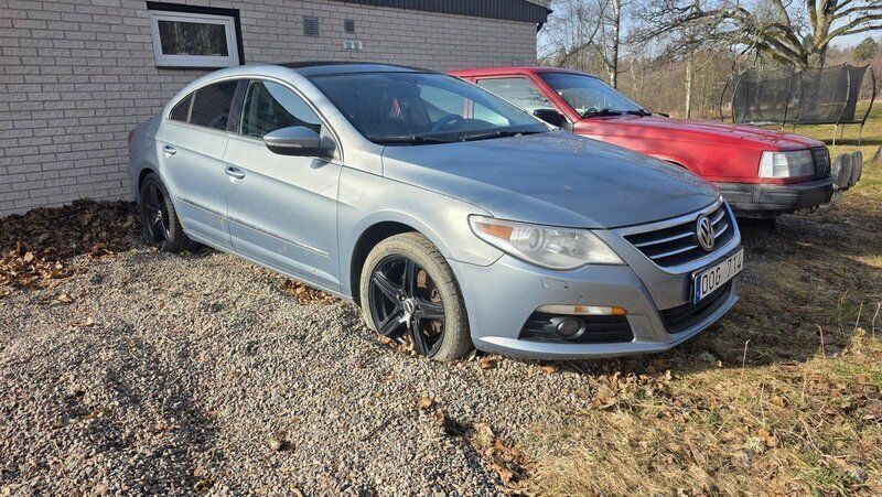 Blå Begagnad 2009 VW CC Sport Sedan | 15 500 kr - Bild 1/4