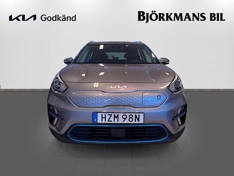 Begagnad Kia e-Niro Advance 150 kW (204 HK) 2022 Grå SUV