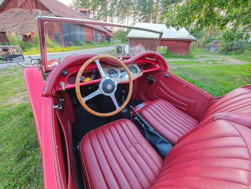 Begagnad MG Midget 1954 Cab