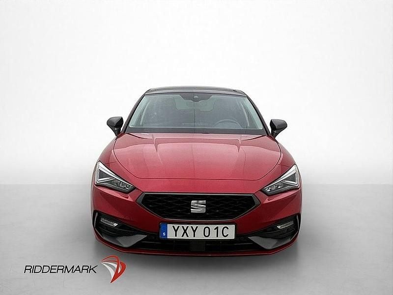 Begagnad Seat Leon FR 150 HK (110 kW) 2020 Röd Halvkombi