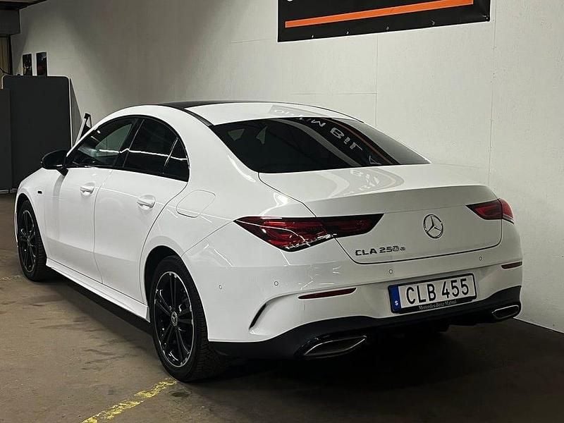 Begagnad Mercedes CLA250 AMG 218 HK (160 kW) 2021 Vit Sedan