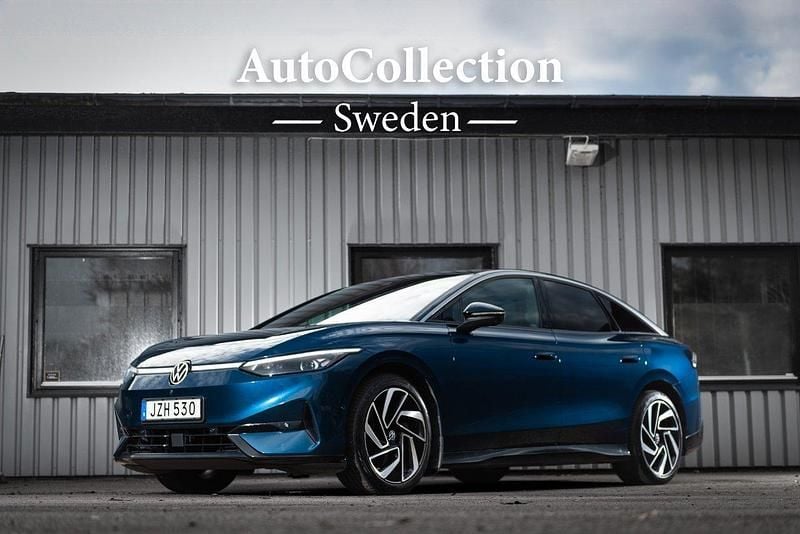 Blå Begagnad 2023 VW ID.7 Comfortline Halvkombi | 499 000 kr - Bild 1/4