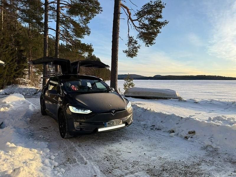 Begagnad Tesla Model X 311 kW (423 HK) 2019 SUV