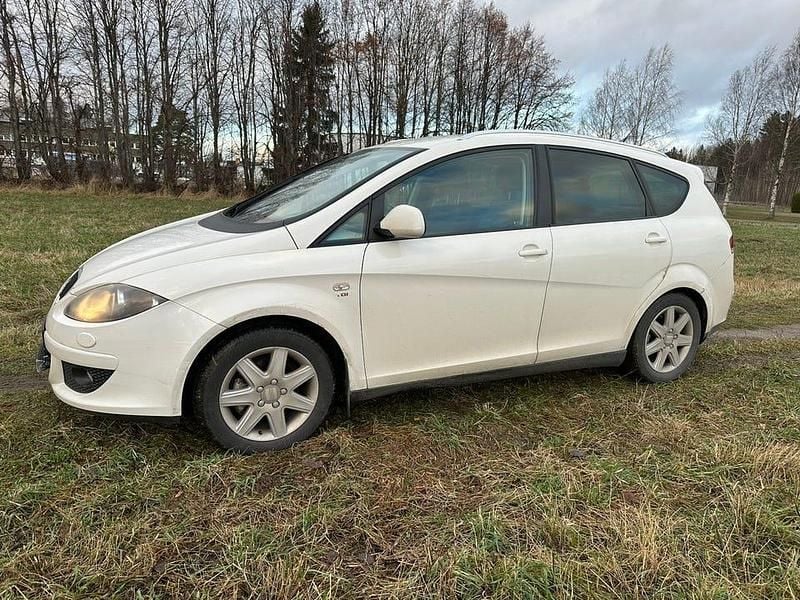 Begagnad 2009 Seat Altea XL Minibuss | 29 000 kr (Marknadspris) - Bild 1/4