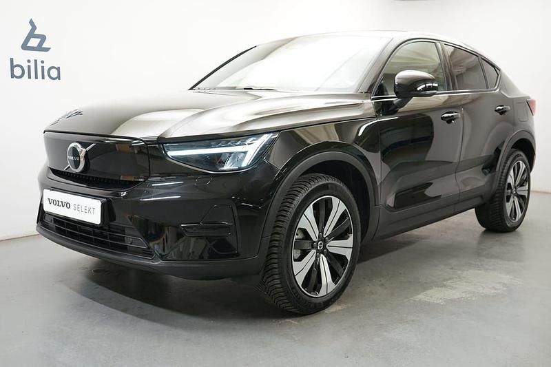 Svart Begagnad 2022 Volvo EC40 Single Motor SUV | 354 900 kr (Marknadspris) - Bild 1/3