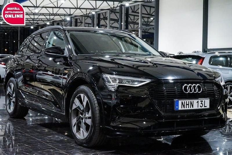 Begagnad Audi e-tron Proline 300 kW (408 HK) 2021 Svart SUV