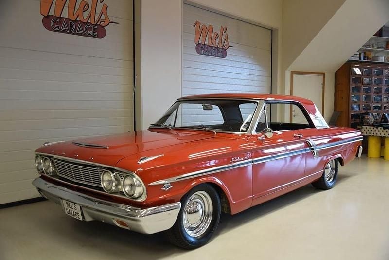 Begagnad Ford Fairlane 275 HK (202 kW) 1964 Röd Sportkupé