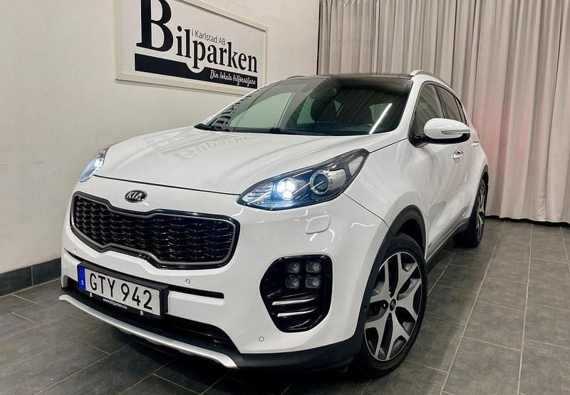 Vit Begagnad 2016 Kia Sportage GT-Line SUV | 159 900 kr (Marknadspris) - Bild 1/4