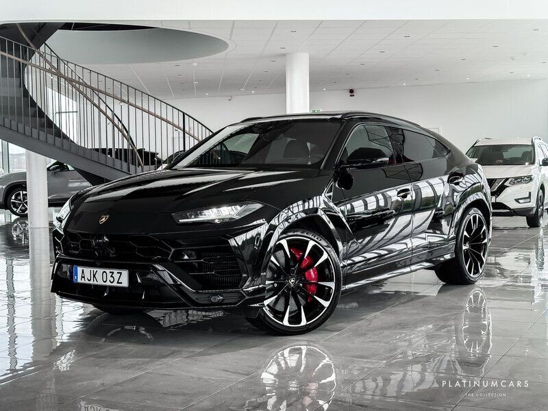 Svart Begagnad 2022 Lamborghini Urus SUV | 2 789 000 kr - Bild 1/4