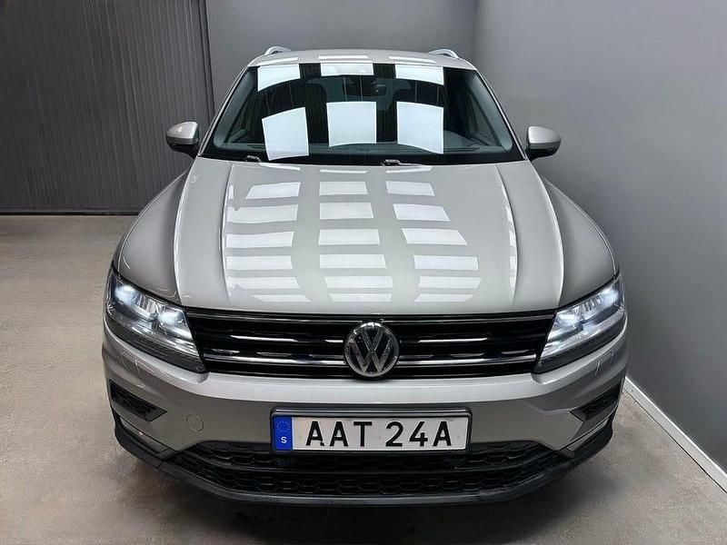Begagnad VW Tiguan 190 HK (139 kW) 2019 Grå SUV