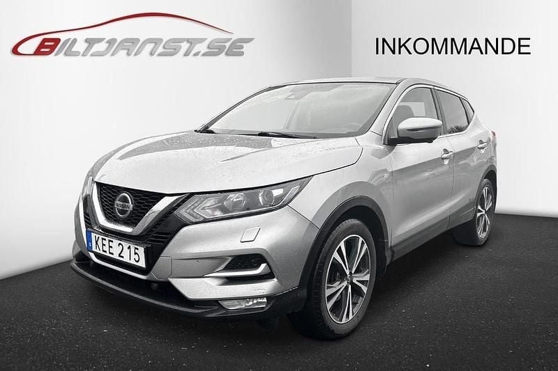 Silver Begagnad 2018 Nissan Qashqai SUV | 169 900 kr (Marknadspris) - Bild 1/4
