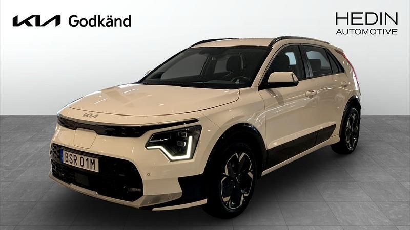 Vit (white) Begagnad 2022 Kia e-Niro 2 SUV | 309 900 kr (Dyr) - Bild 1/4